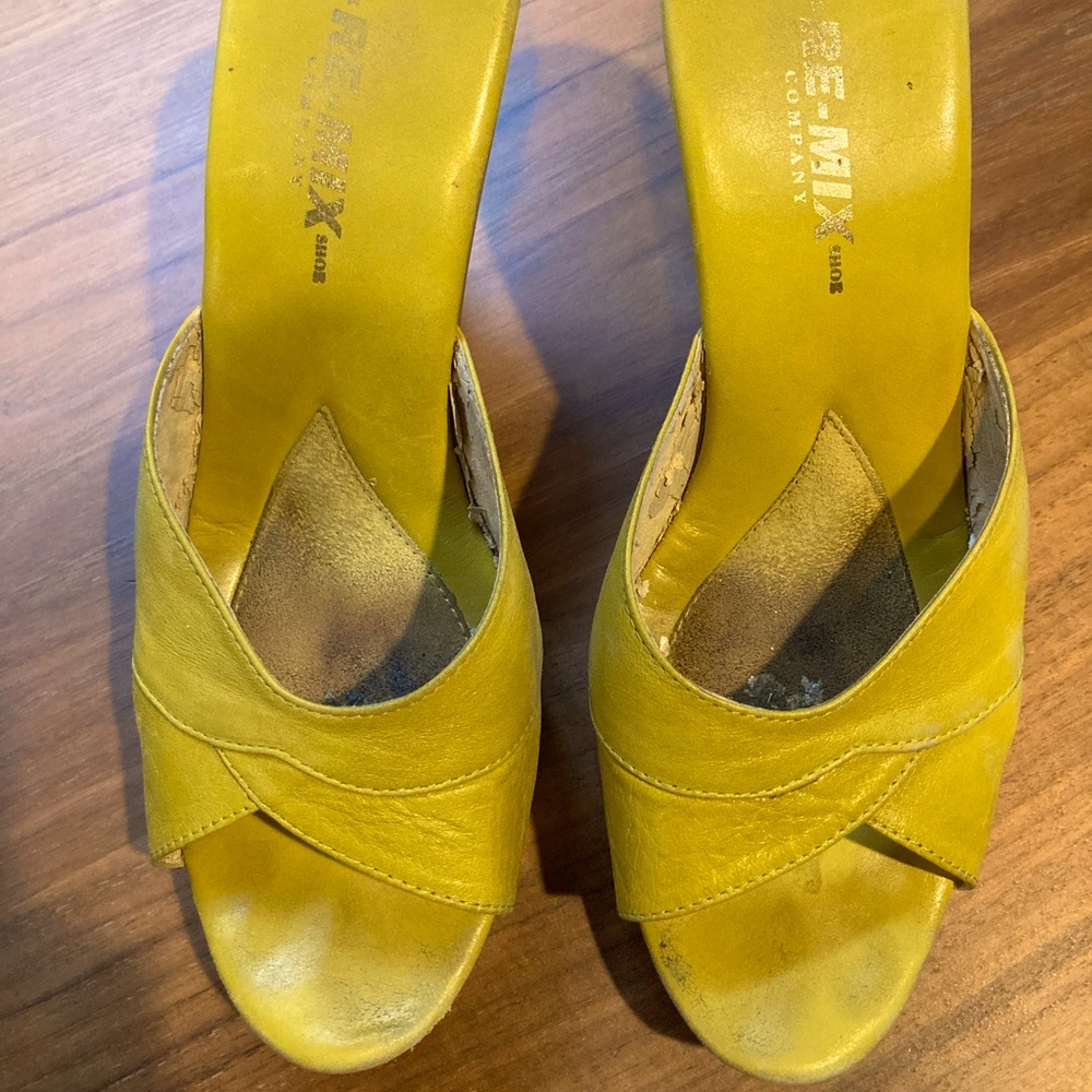 Yellow wooden retro heels!